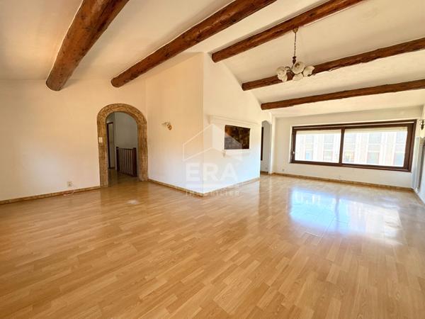 A VENDRE 84120 PERTUIS MAISON TYPE 5 PIECES D'ENVIRON 143M² AVEC JARDIN ET GARAGE