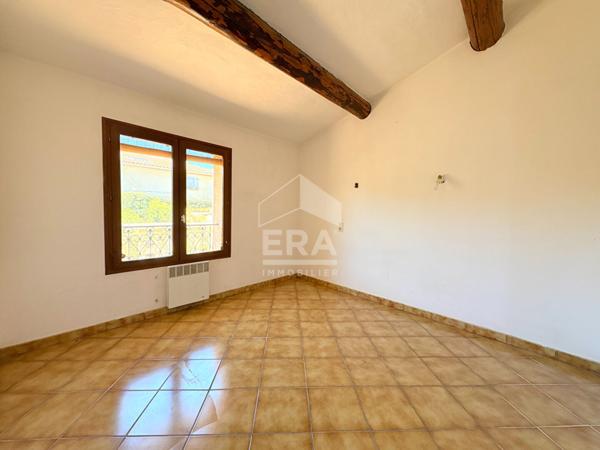 A VENDRE 84120 PERTUIS MAISON TYPE 5 PIECES D'ENVIRON 143M² AVEC JARDIN ET GARAGE