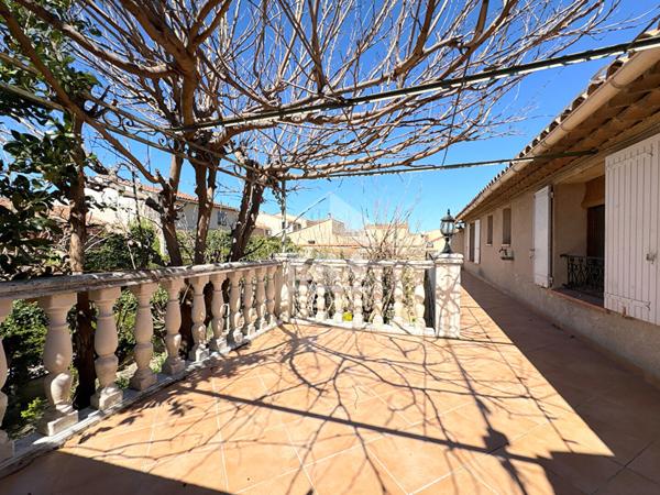 A VENDRE 84120 PERTUIS MAISON TYPE 5 PIECES D'ENVIRON 143M² AVEC JARDIN ET GARAGE