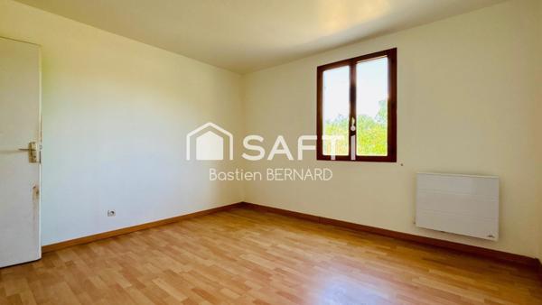 Maison de plain-pied 4 pièces, 3 chambres