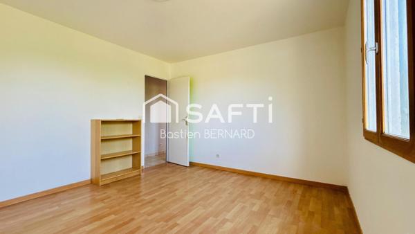 Maison de plain-pied 4 pièces, 3 chambres