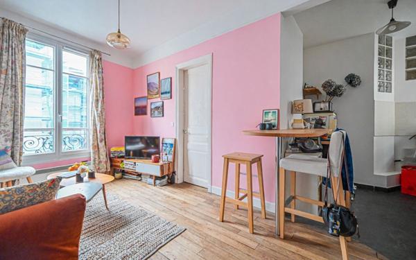 Appartement à vendre    2 pièces • 32,12 m2 Paris 18