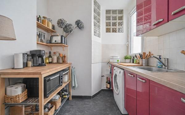 Appartement à vendre    2 pièces • 32,12 m2 Paris 18