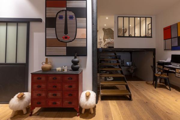 Loft avec parking au coeur des Chartrons