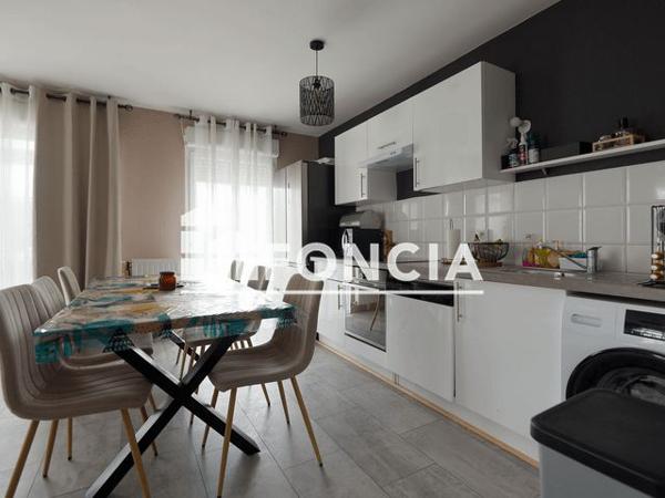 À vendre Appartement 4 pièces 85.85 m² - Le Mée-sur-seine 77350