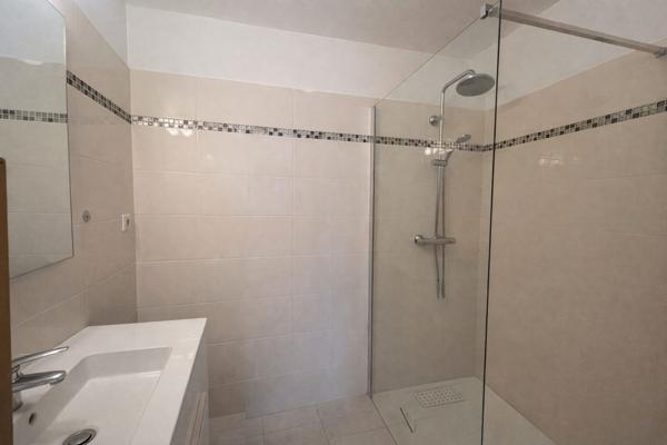 Appartement 2 pièce(s) 49.11 m2 Cannes Centre