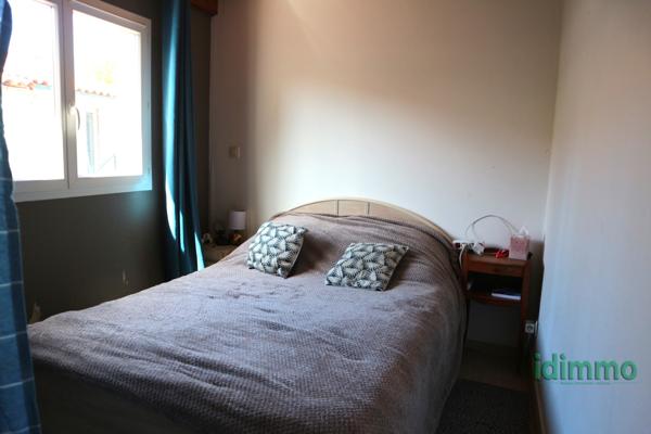 EN EXCLUSIVITE, DANS LE CENTRE DE LA JARRIE. UN ENSEMBLE IMMOBILIER AVEC MURS ET FONDS DE COMMERCE DE 130 M2 S La Jarrie (17220)