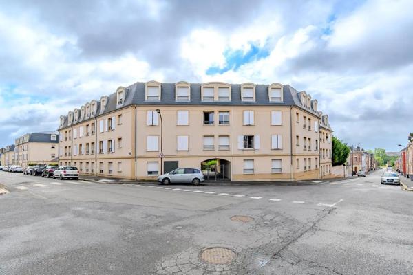 Appartement à vendre 3 pièces 79m² Saint-Quentin (02100)
