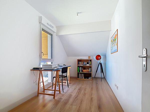 Superbe Duplex T4 à vendre à Bons-en-Chablais - Dernier étage, calme, moderne et centre ville !
