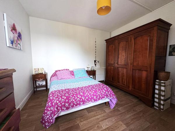 Maison bourgeoise spacieuse et lumineuse