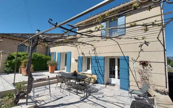 Maison à vendre    4 pièces •  Mallemort