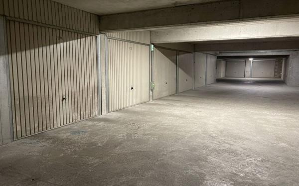 Stationnement à vendre