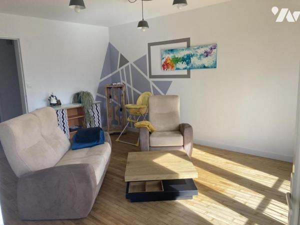 Appartement de type T3 lumineux et rénové situé au calme avec vue mer 