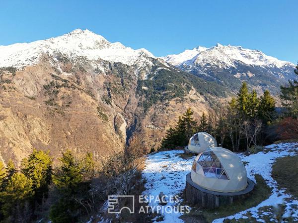 Domaine insolite avec vue imprenable