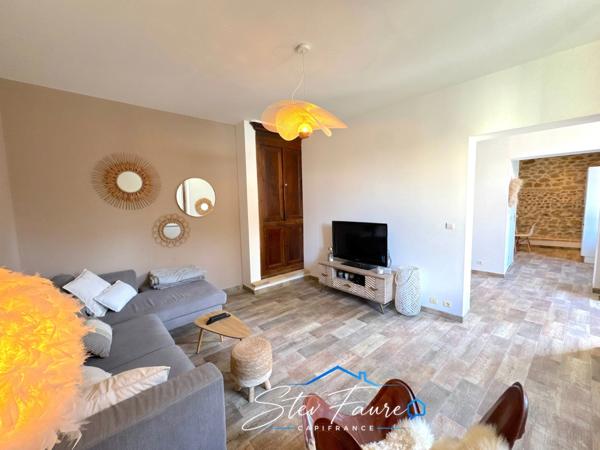 Maison de maître de caractère  à vendre 5 pièces BEAUVOISIN (30)