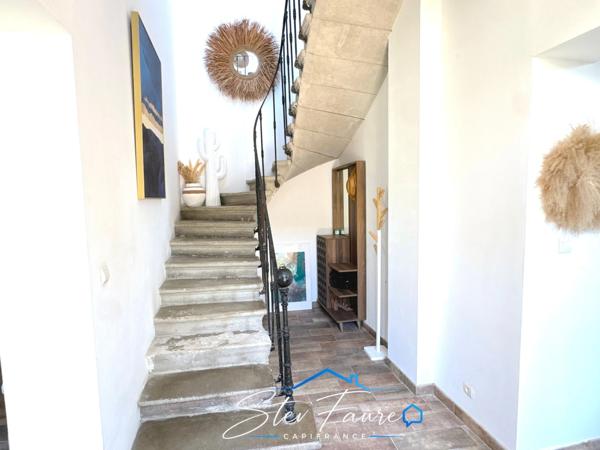 Maison de maître de caractère  à vendre 5 pièces BEAUVOISIN (30)