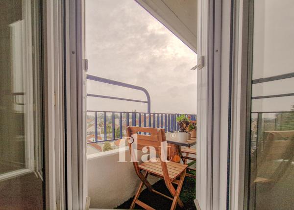 Appartement T2/T3 55 m2 / quartier Longchamp + PARKING + BALCON