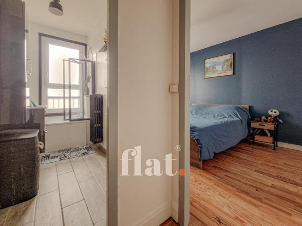 Appartement T2/T3 55 m2 / quartier Longchamp + PARKING + BALCON