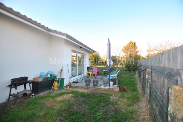 Maison 2 chambres. Budget 289 000 €.