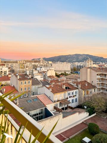 Appartement à vendre |  Marseille 05 |  2 pièces | 63,2 m²