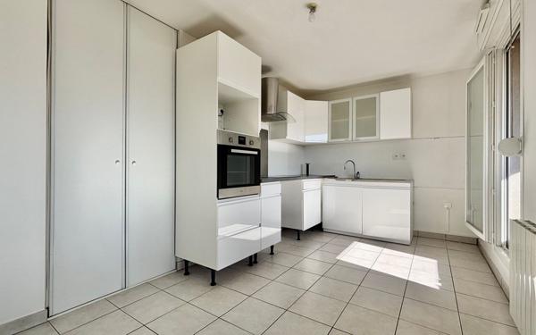 Appartement à vendre    3 pièces • 75 m2 Villefranche-sur-Saône