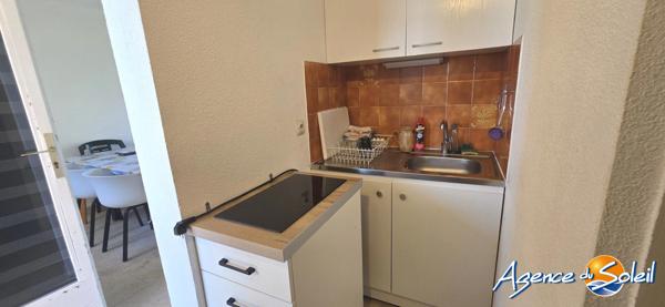 Appartement à Saint-Pierre-la-Mer APPARTEMENT T2 CABINE TRAVERSANT