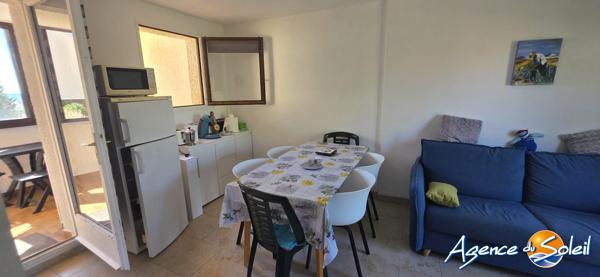 Appartement à Saint-Pierre-la-Mer APPARTEMENT T2 CABINE TRAVERSANT