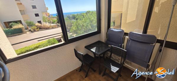 Appartement à Saint-Pierre-la-Mer APPARTEMENT T2 CABINE TRAVERSANT
