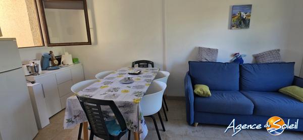 Appartement à Saint-Pierre-la-Mer APPARTEMENT T2 CABINE TRAVERSANT