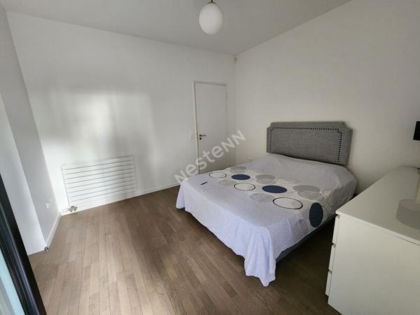 Quartier Sisley: grand 2 pièces de 55m² avec terrasse, cave et parking