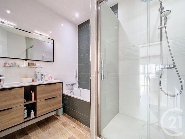 Appartement T4 à vendre  4 pièces - 105,45 m2 BRIVES CHARENSAC - 43