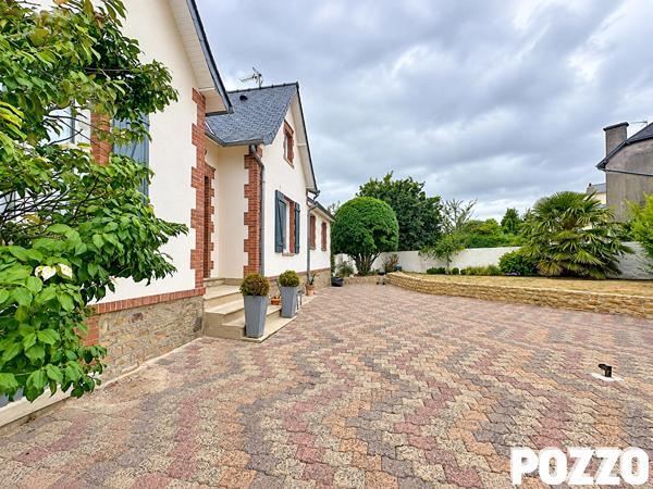 Maison Avranches 123 m2 - Garages - Vie de plain pied AVRANCHES