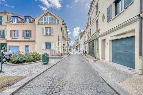 Magnifique Maison de Grand Standing à Vendre à Puteaux Vieux Puteaux
