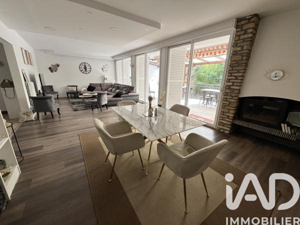 Maison à vendre 9 pièces 259 m² Enghien-les-Bains