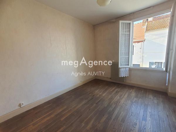 Maison à DOMERAT, 03410 - 4 pièces 72m²