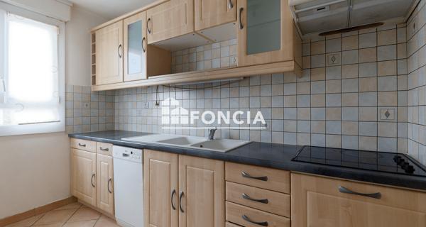 À vendre Appartement 3 pièces 66 m² - Combs-la-ville 77380