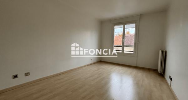 À vendre Appartement 3 pièces 66 m² - Combs-la-ville 77380