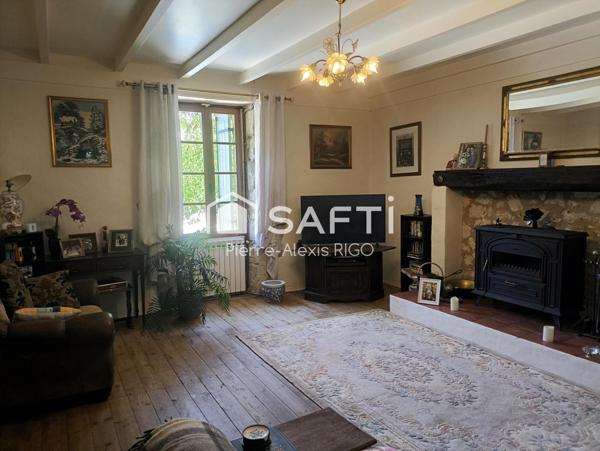 Maison 11 pièces, 6 chambres avec piscine, 313 m²