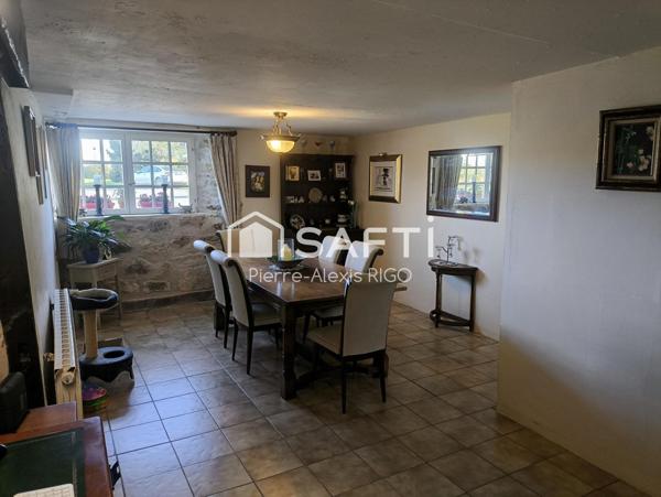 Maison 11 pièces, 6 chambres avec piscine, 313 m²