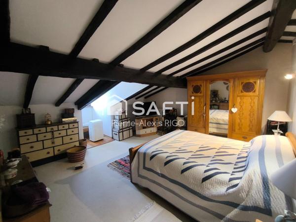 Maison 11 pièces, 6 chambres avec piscine, 313 m²