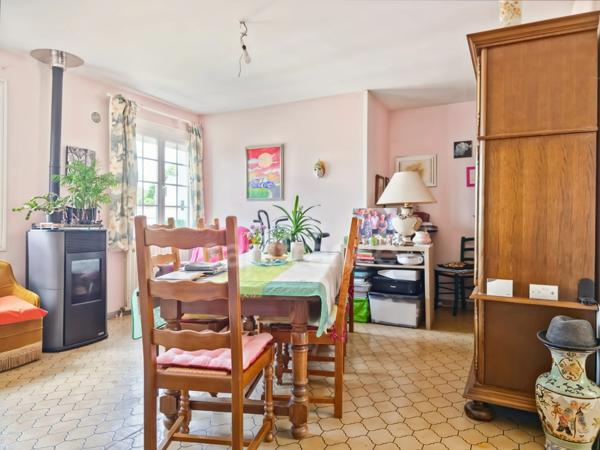 Grande maison familiale avec fort potentiel à YVRE L'EVEQUE, à 5 minutes du Mans