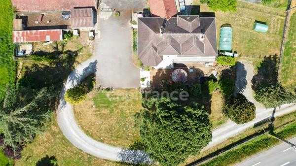 Grande maison familiale avec fort potentiel à YVRE L'EVEQUE, à 5 minutes du Mans