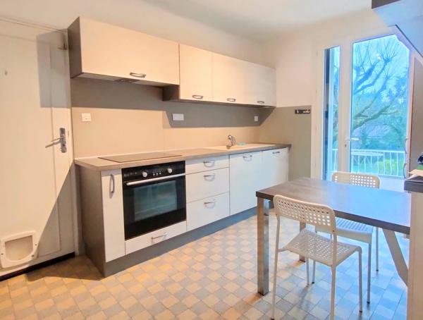 Maison avec jardin et garage - Ginasservis - Réf. G43
