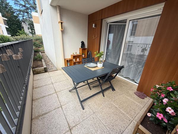 IDEAL INVESTISSEUR T2 avec terrasse, jardin et garage