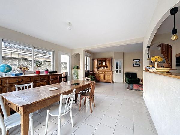 A vendre - Maison 3 chambres, 125 m², avec jardin et dépendance "Angers Eblé/ proche de la Gare TGV Saint-Laud"