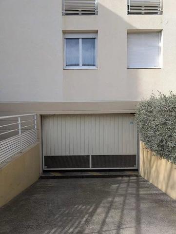 Vente Garage 16 m2 à Miramas