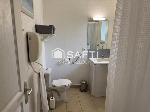 Appt T2 meublé bord de mer jardin 96m², parking privé