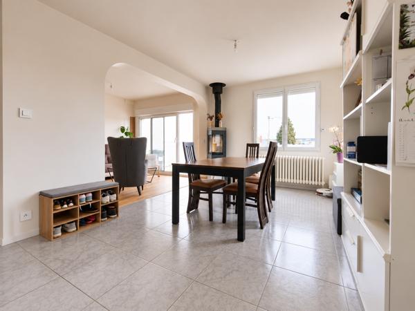 Maison 6 pièce(s) 4 chambre(s) 133.02 m²