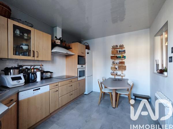 Maison à vendre 6 pièces 136 m² Châlons-en-Champagne