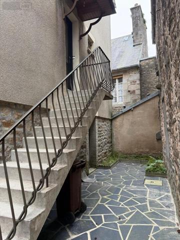 Maison à vendre à Villedieu-les-Poêles-Rouffigny dans la Manche (50800), ref : 50038-2693